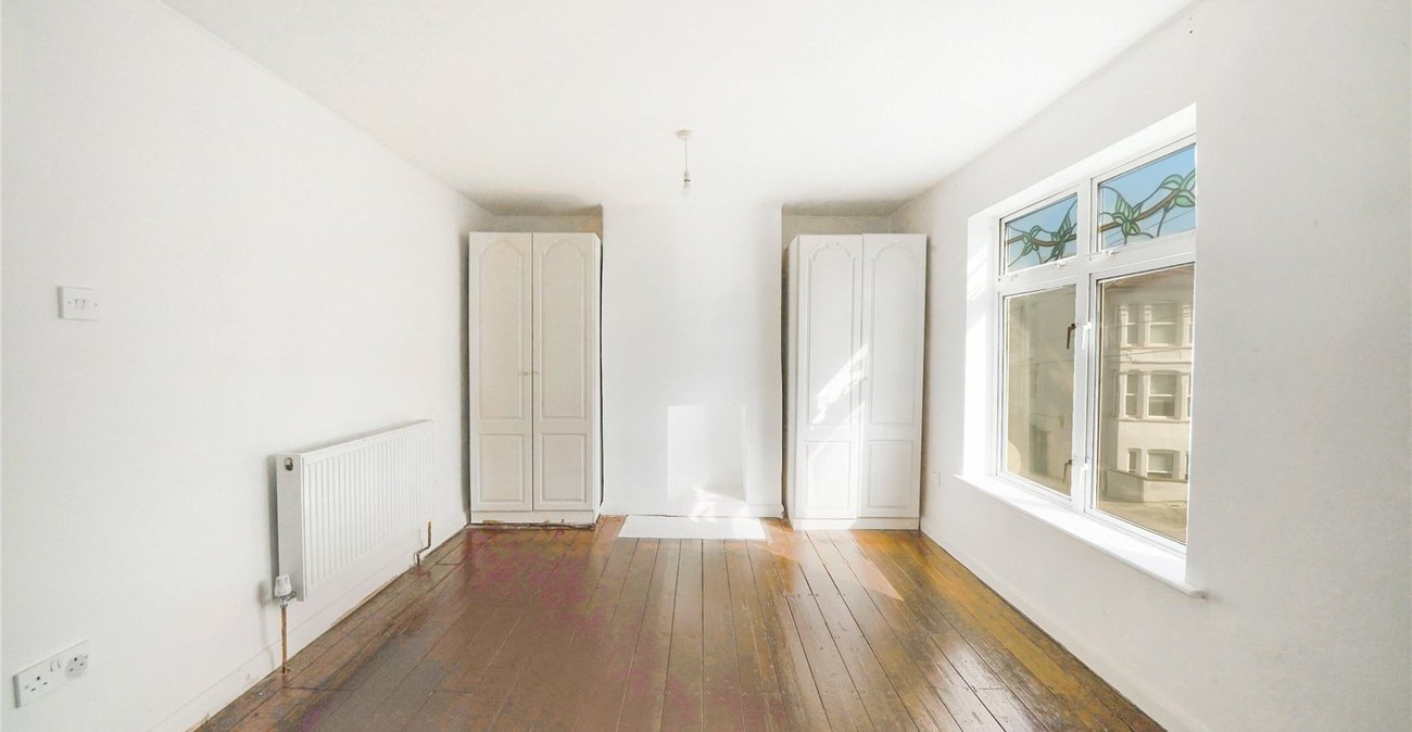 3 bedroom house for sale in Plumstead | Robinson Jackson