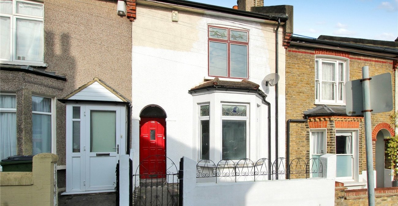 3 bedroom house for sale in Plumstead | Robinson Jackson
