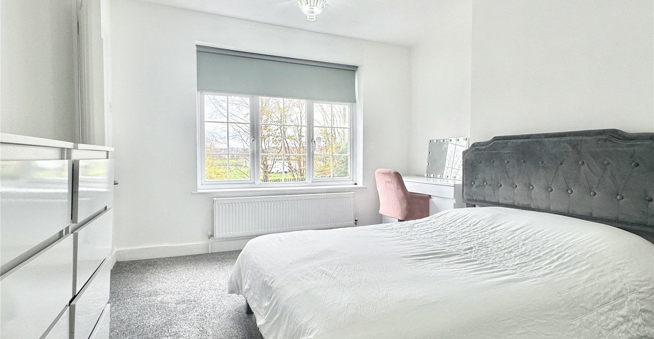 4 bedroom house for sale in Leydenhatch Lane | Robinson Jackson