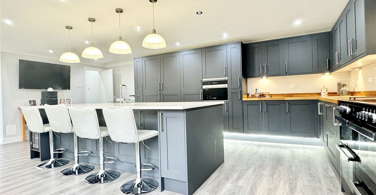 4 bedroom house for sale in Leydenhatch Lane | Robinson Jackson