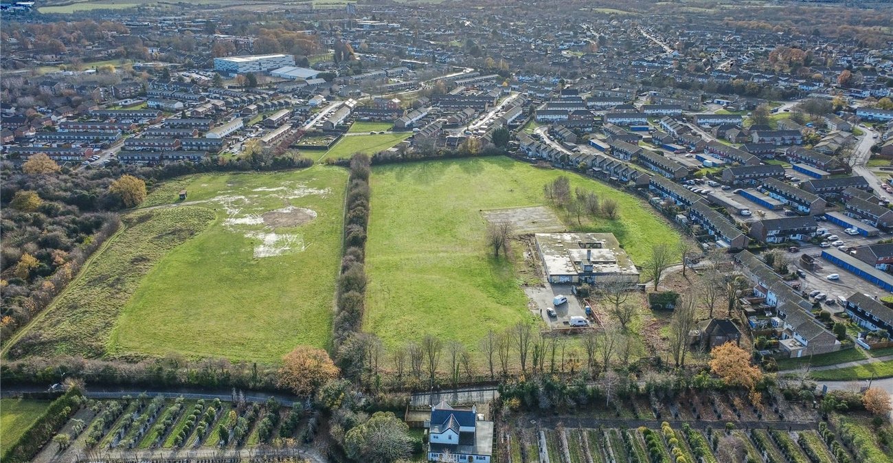 4 bedroom house for sale in Leydenhatch Lane | Robinson Jackson