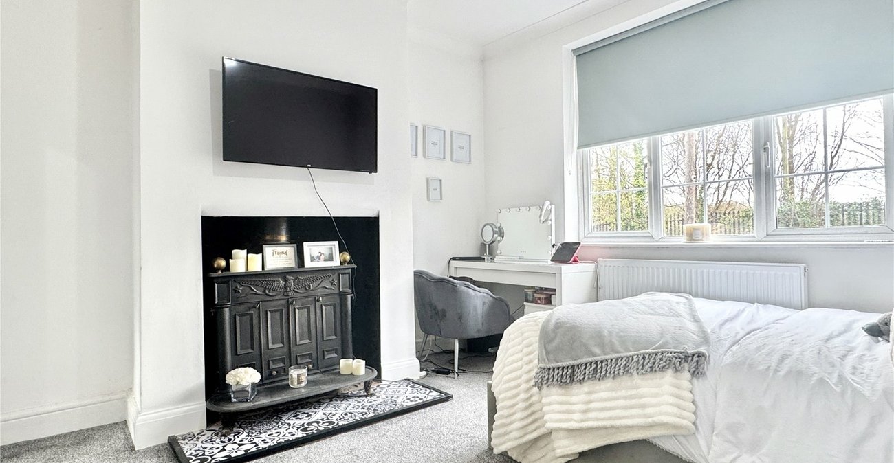 4 bedroom house for sale in Leydenhatch Lane | Robinson Jackson