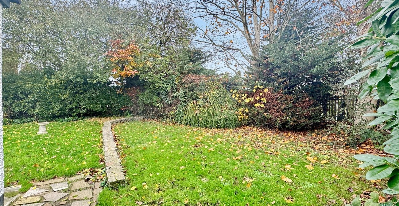 4 bedroom house for sale in Leydenhatch Lane | Robinson Jackson