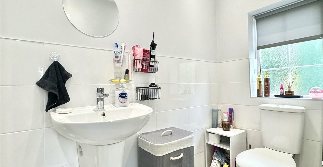 4 bedroom house for sale in Leydenhatch Lane | Robinson Jackson