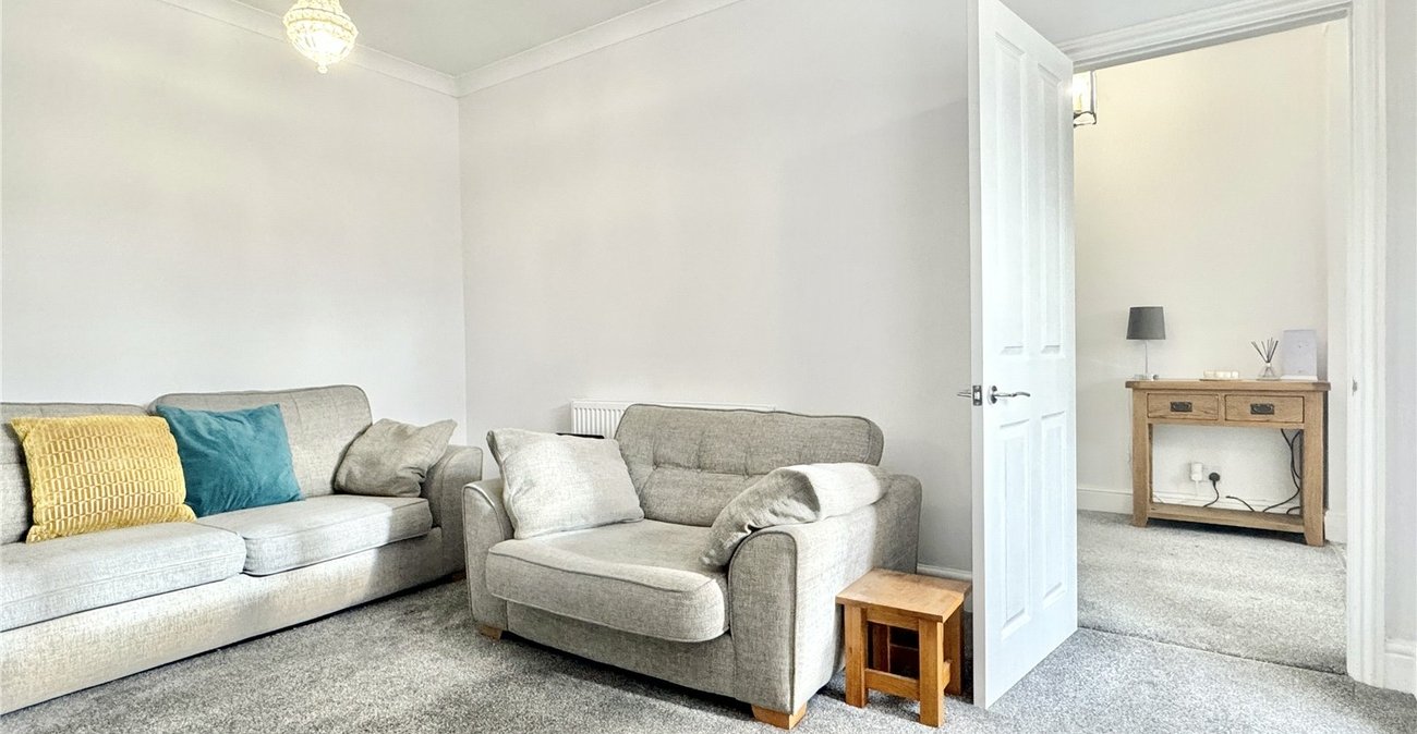 4 bedroom house for sale in Leydenhatch Lane | Robinson Jackson