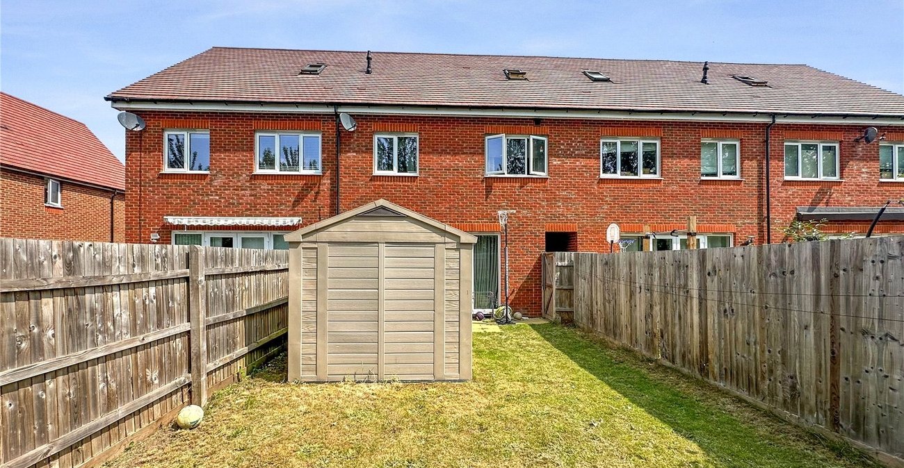 4 bedroom house for sale in Rainham | Robinson Michael & Jackson