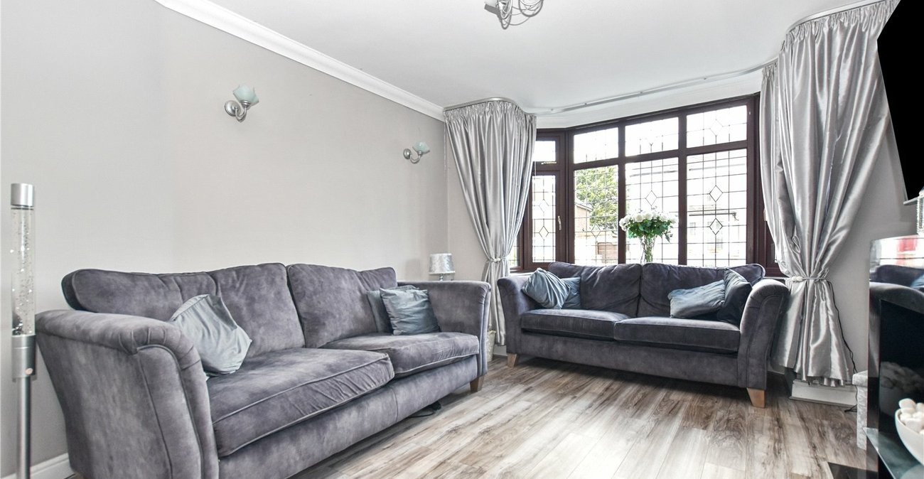 4 bedroom house for sale in Bexleyheath | Robinson Jackson