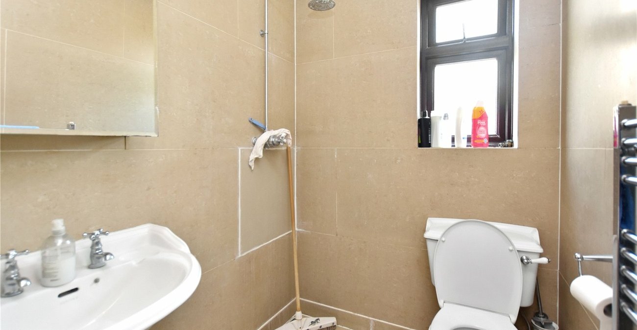 5 bedroom house for sale in Bexleyheath | Robinson Jackson