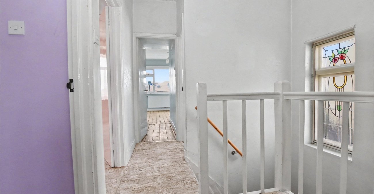 4 bedroom house for sale in Bexleyheath | Robinson Jackson