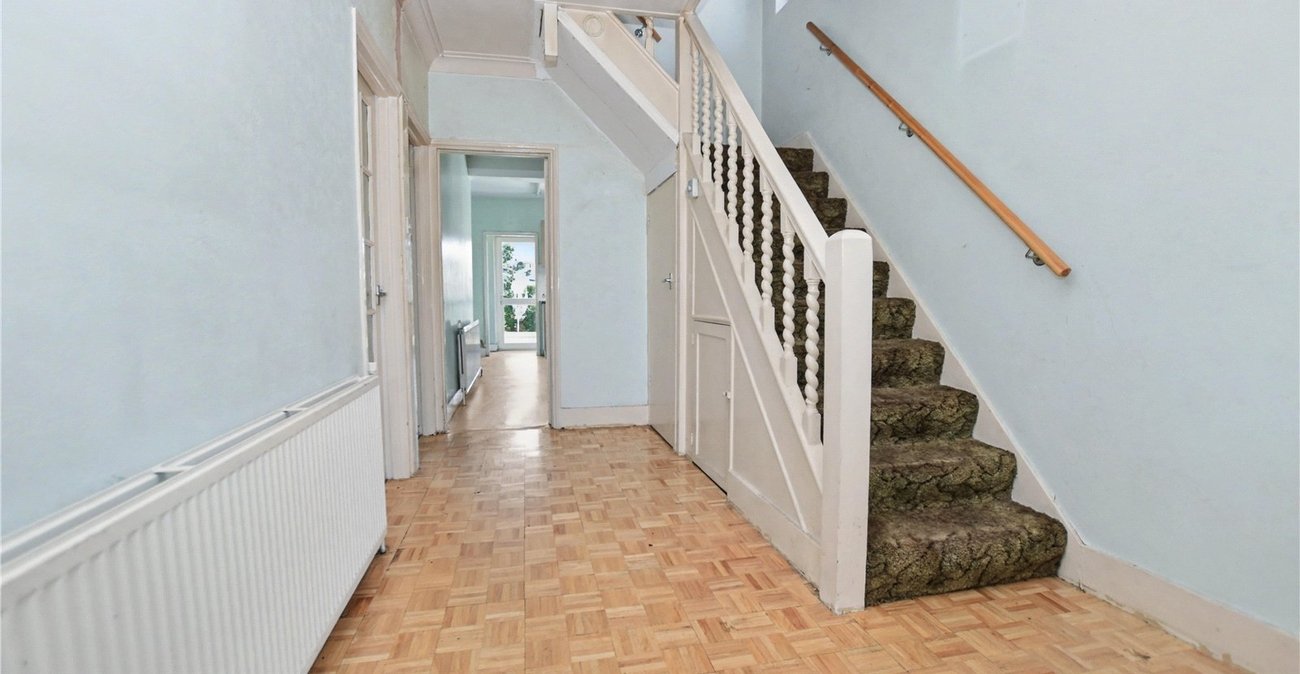 4 bedroom house for sale in Bexleyheath | Robinson Jackson