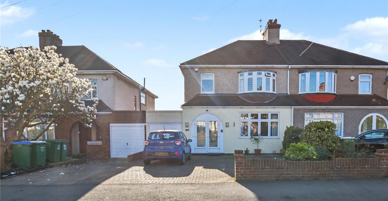 3 bedroom house for sale in Bexleyheath | Robinson Jackson