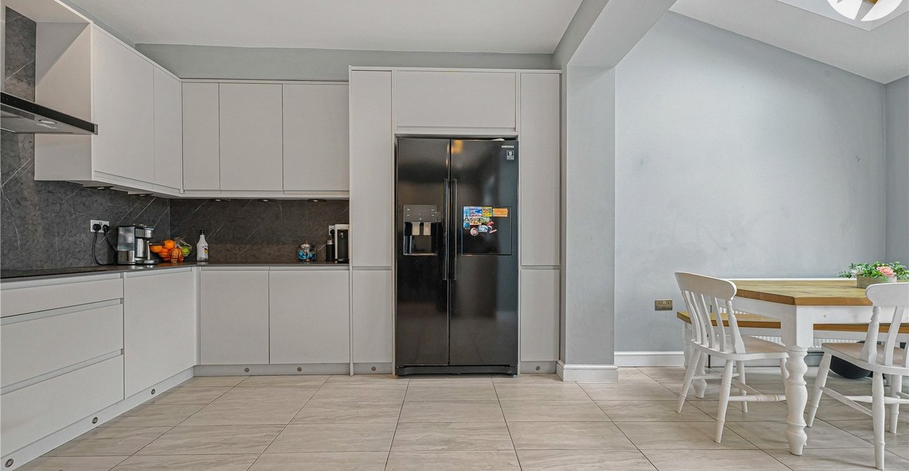 4 bedroom house for sale in Greenhithe | Robinson Jackson