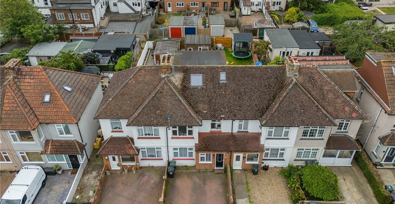 4 bedroom house for sale in Greenhithe | Robinson Jackson