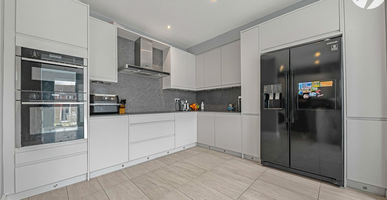 4 bedroom house for sale in Greenhithe | Robinson Jackson