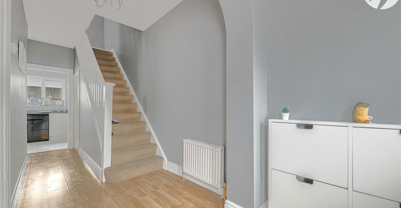 4 bedroom house for sale in Greenhithe | Robinson Jackson