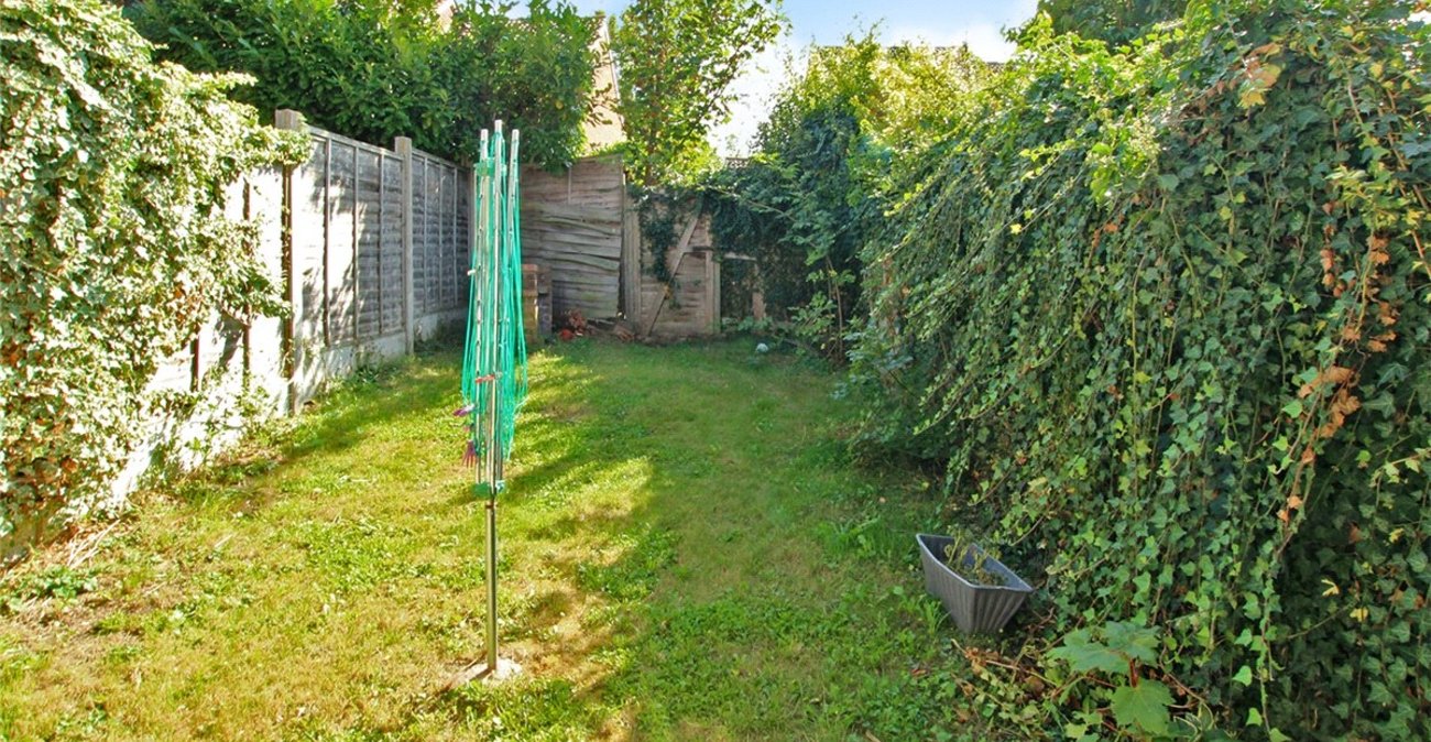 2 bedroom house for sale in St Pauls Cray | Robinson Jackson
