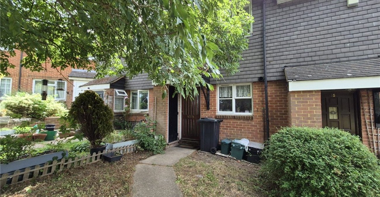 2 bedroom house for sale in St Pauls Cray | Robinson Jackson