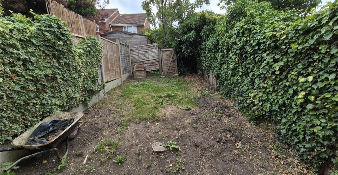 2 bedroom house for sale in St Pauls Cray | Robinson Jackson