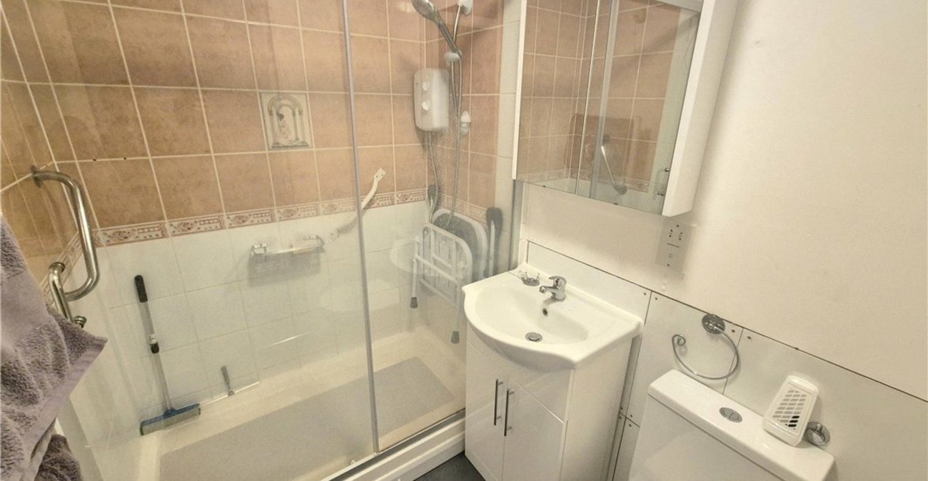 1 bedroom property for sale in St Pauls Cray | Robinson Jackson