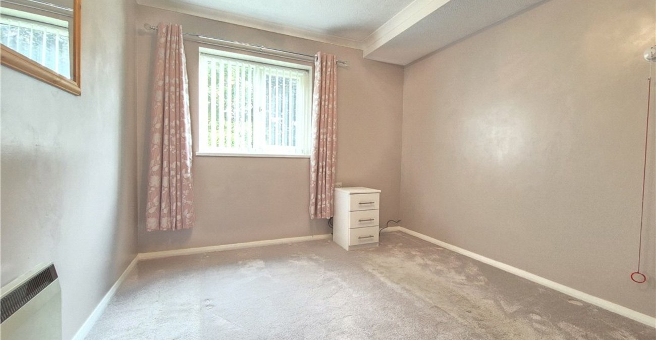 1 bedroom property for sale in St Pauls Cray | Robinson Jackson