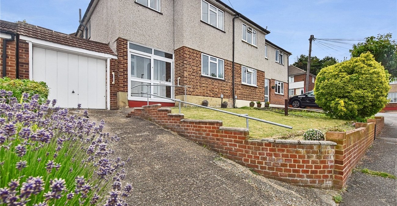 3 bedroom house for sale in Bexleyheath | Robinson Jackson