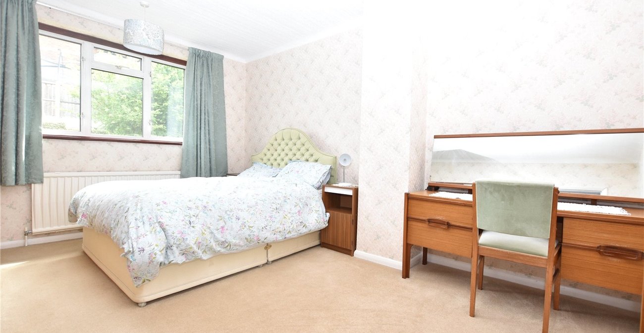 3 bedroom house for sale in Bexleyheath | Robinson Jackson