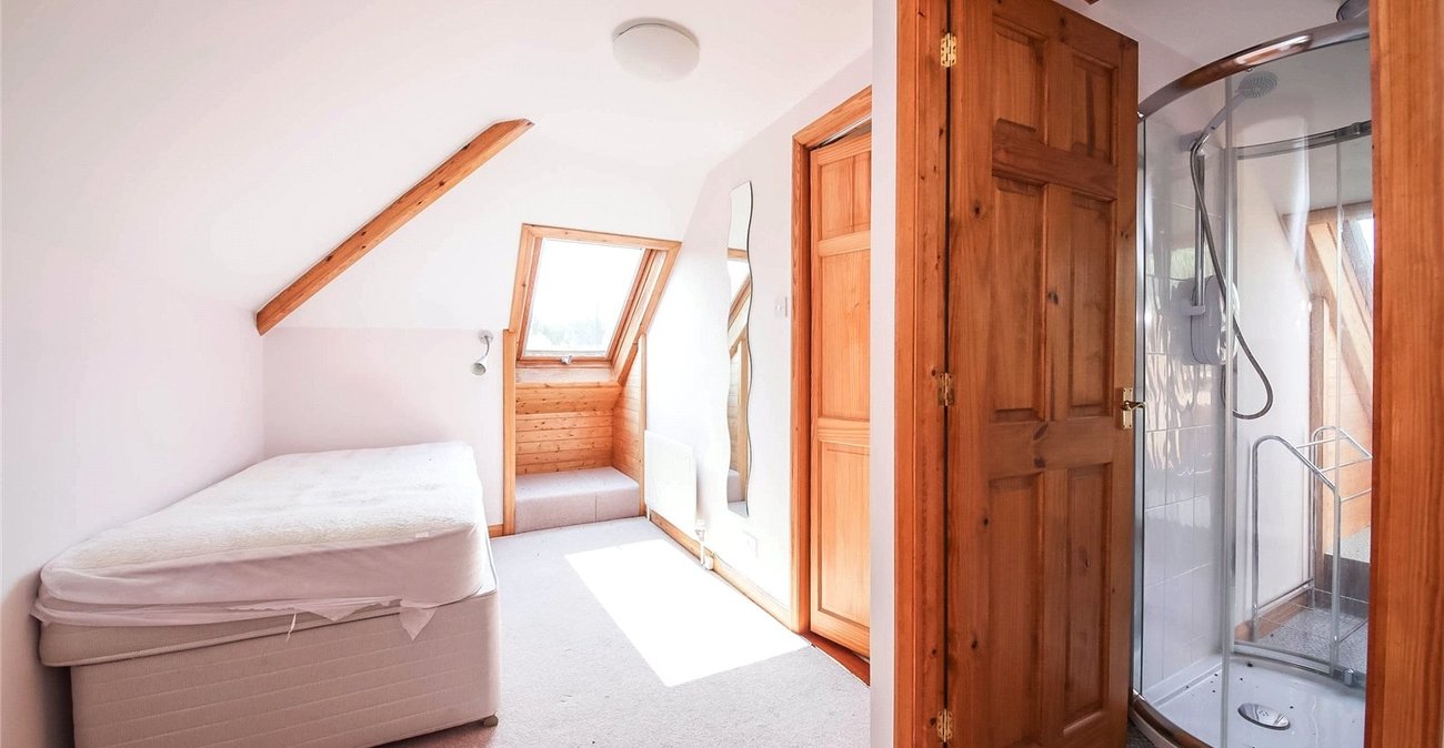 3 bedroom bungalow for sale in Gillingham | Robinson Michael & Jackson