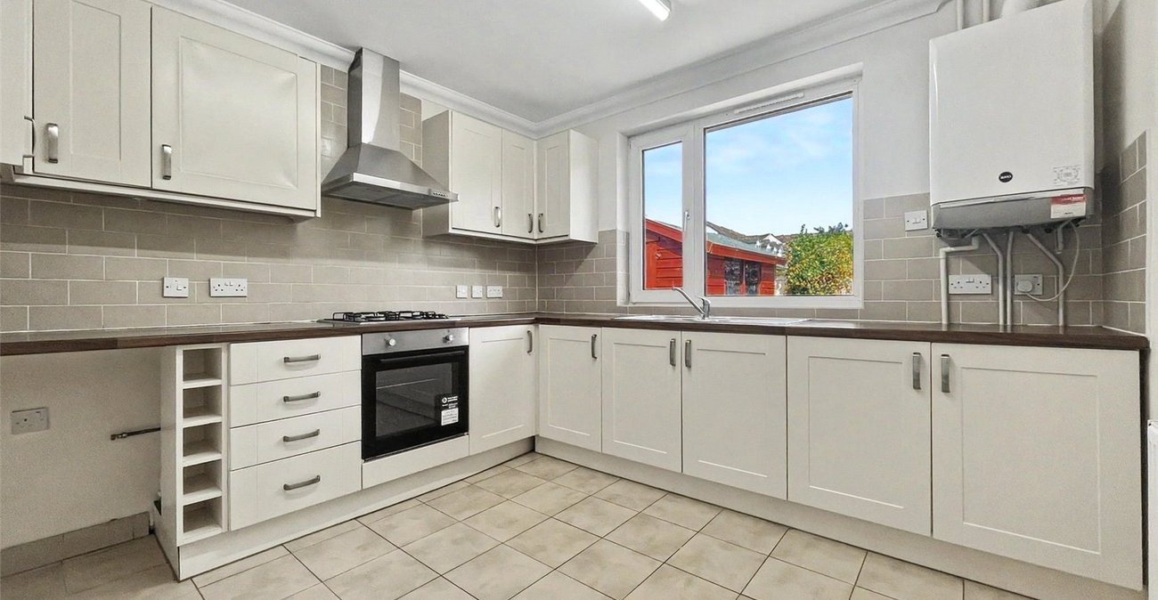 2 bedroom bungalow for sale in Wigmore | Robinson Michael & Jackson