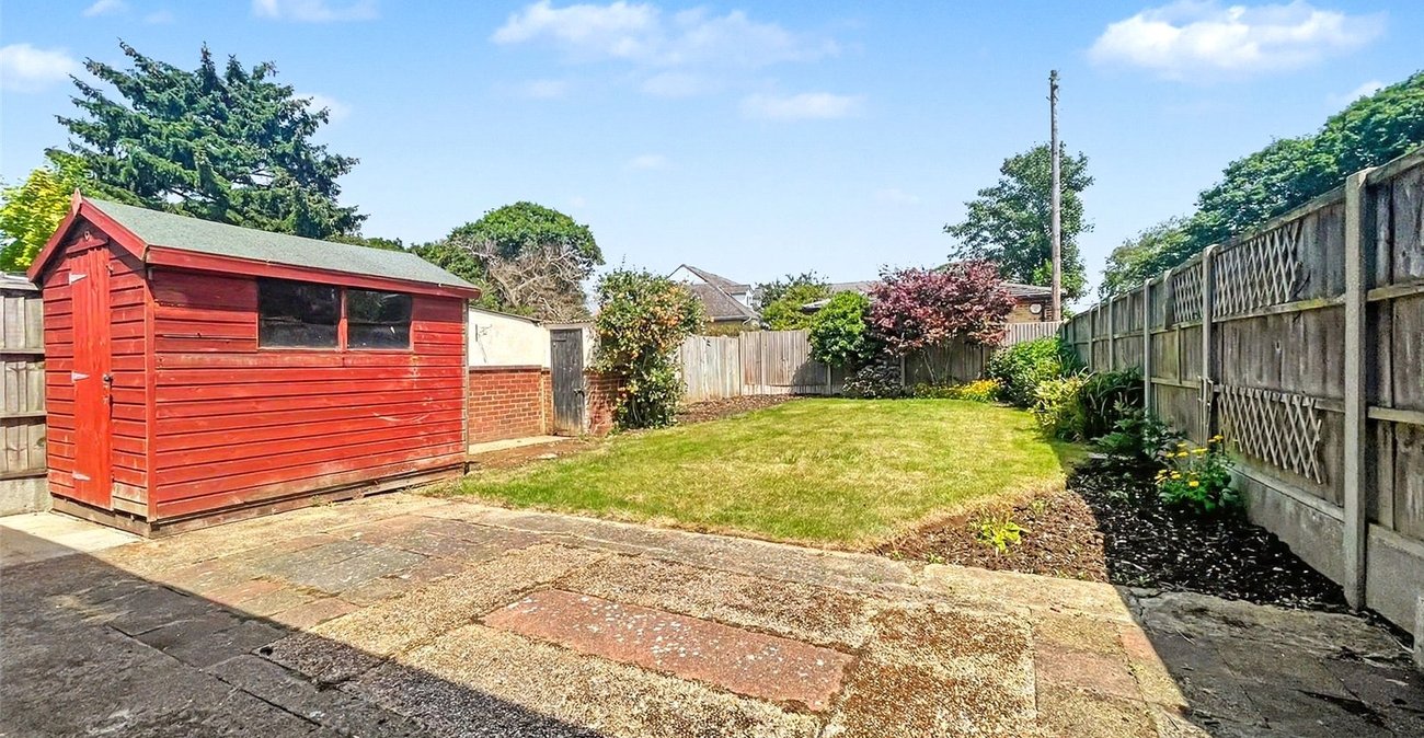 2 bedroom bungalow for sale in Wigmore | Robinson Michael & Jackson