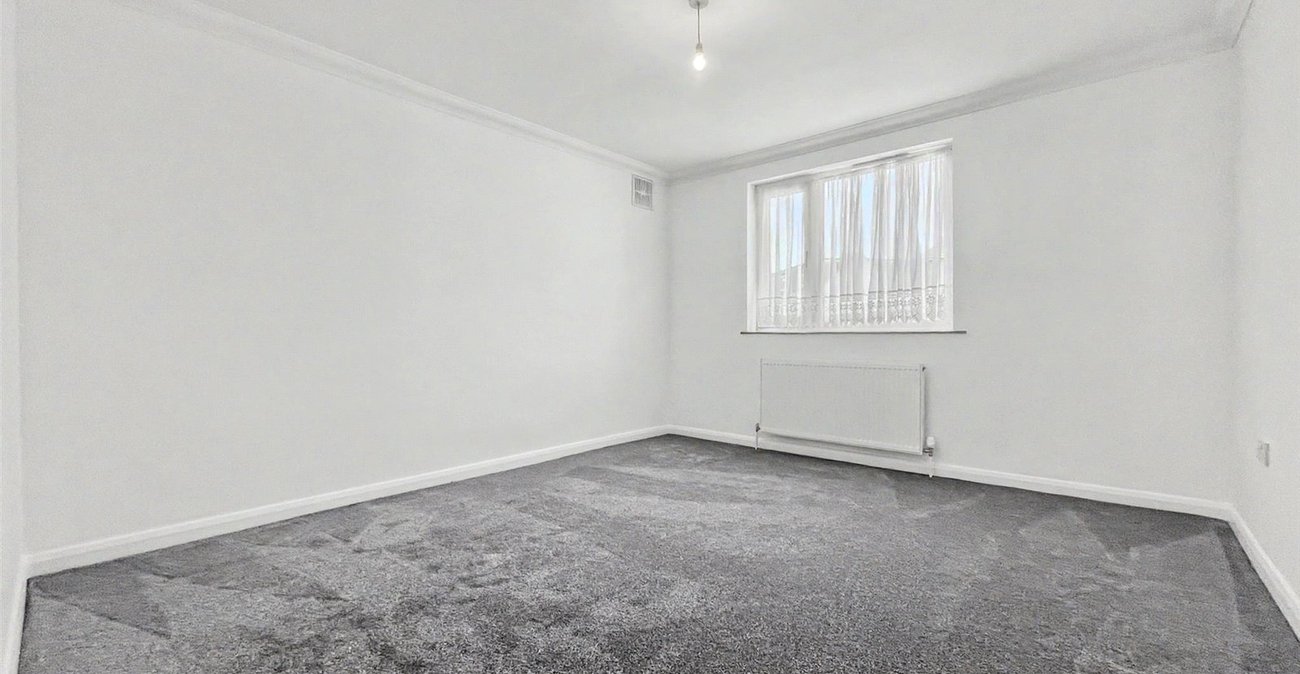 2 bedroom bungalow for sale in Wigmore | Robinson Michael & Jackson