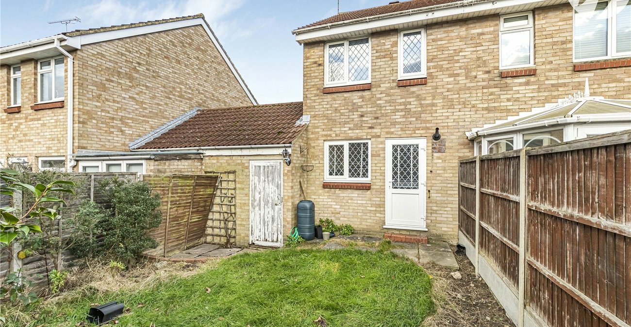 2 bedroom house for sale in Swanley | Robinson Jackson