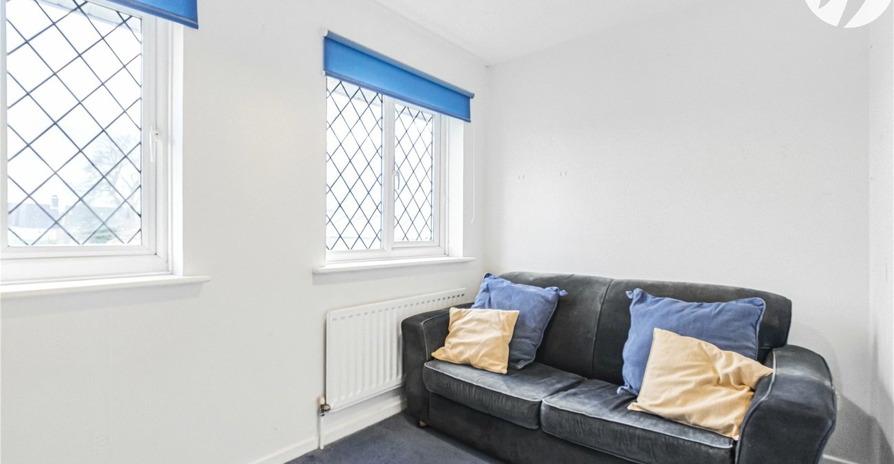 2 bedroom house for sale in Swanley | Robinson Jackson