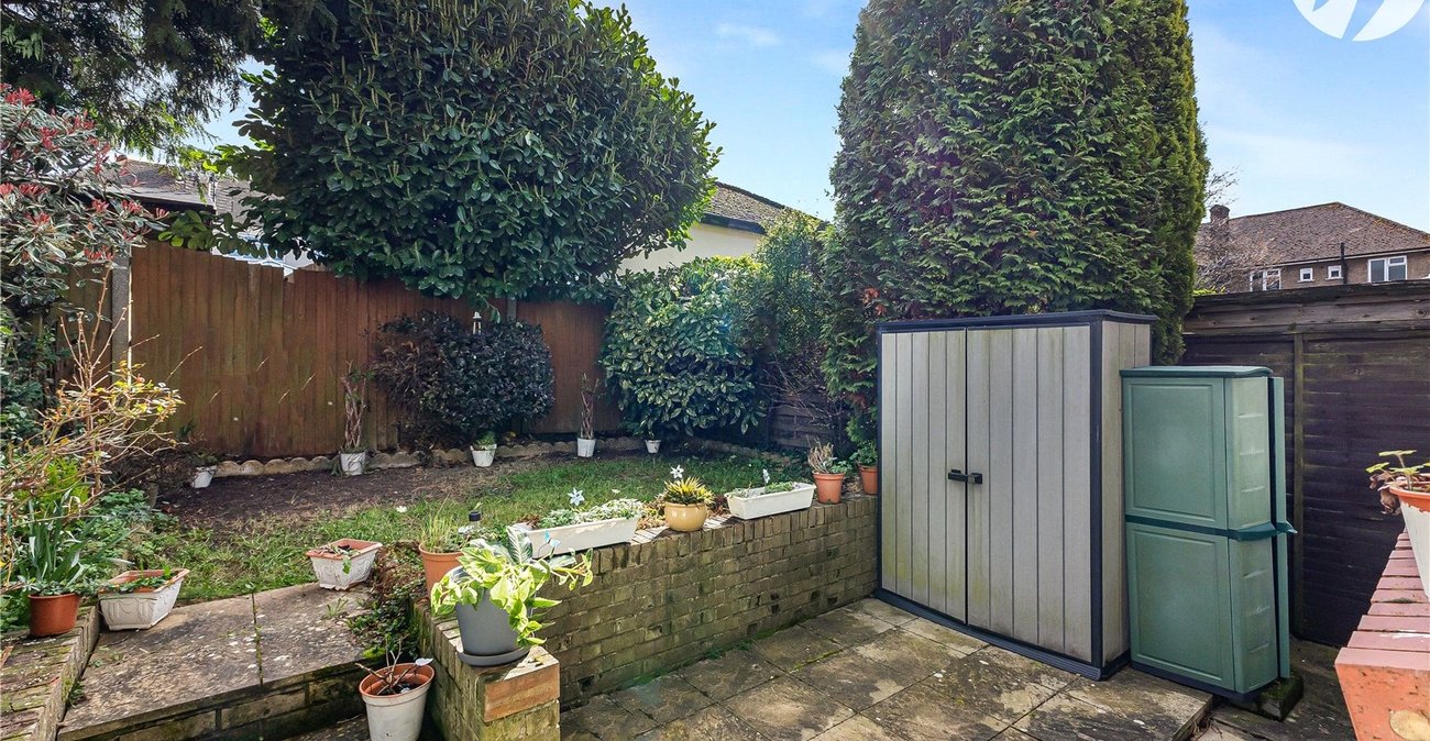 2 bedroom house for sale in Swanley | Robinson Jackson