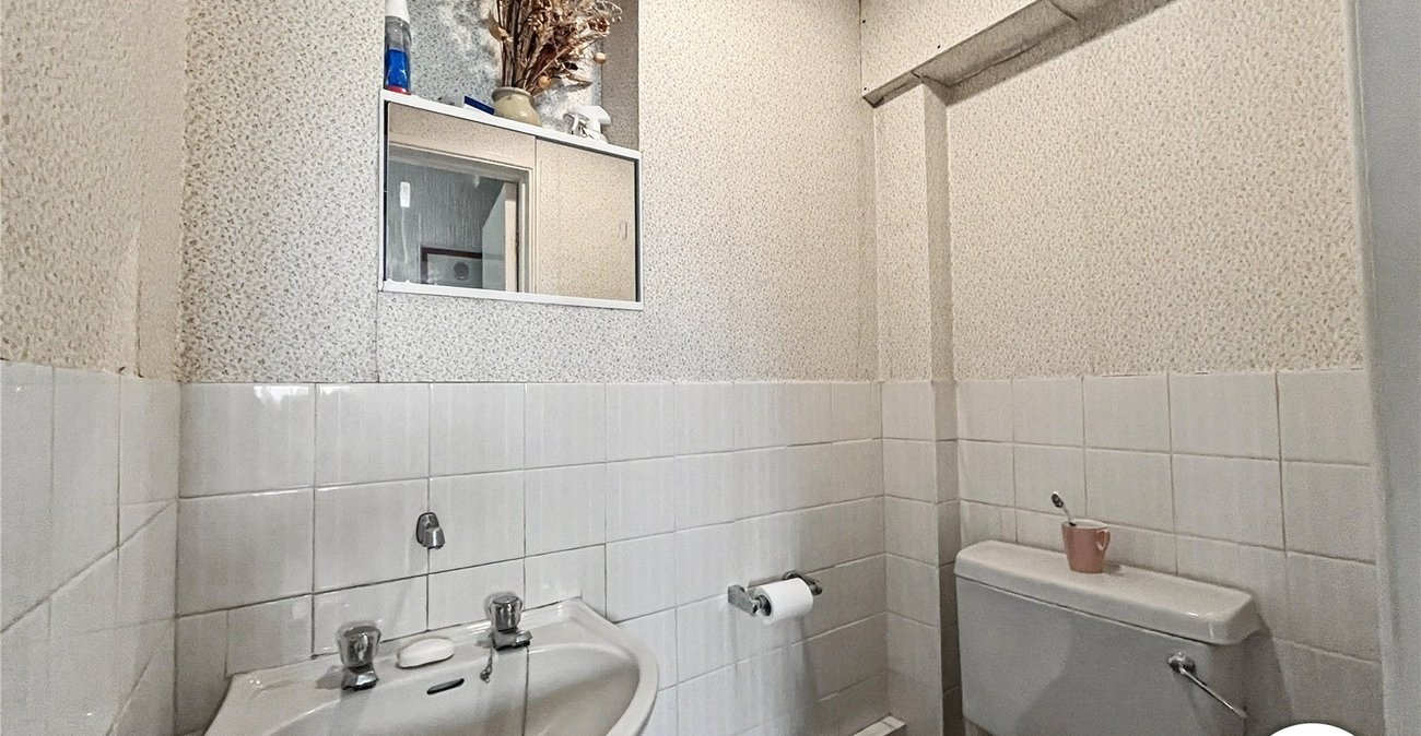 3 bedroom house for sale in Sittingbourne | Robinson Michael & Jackson