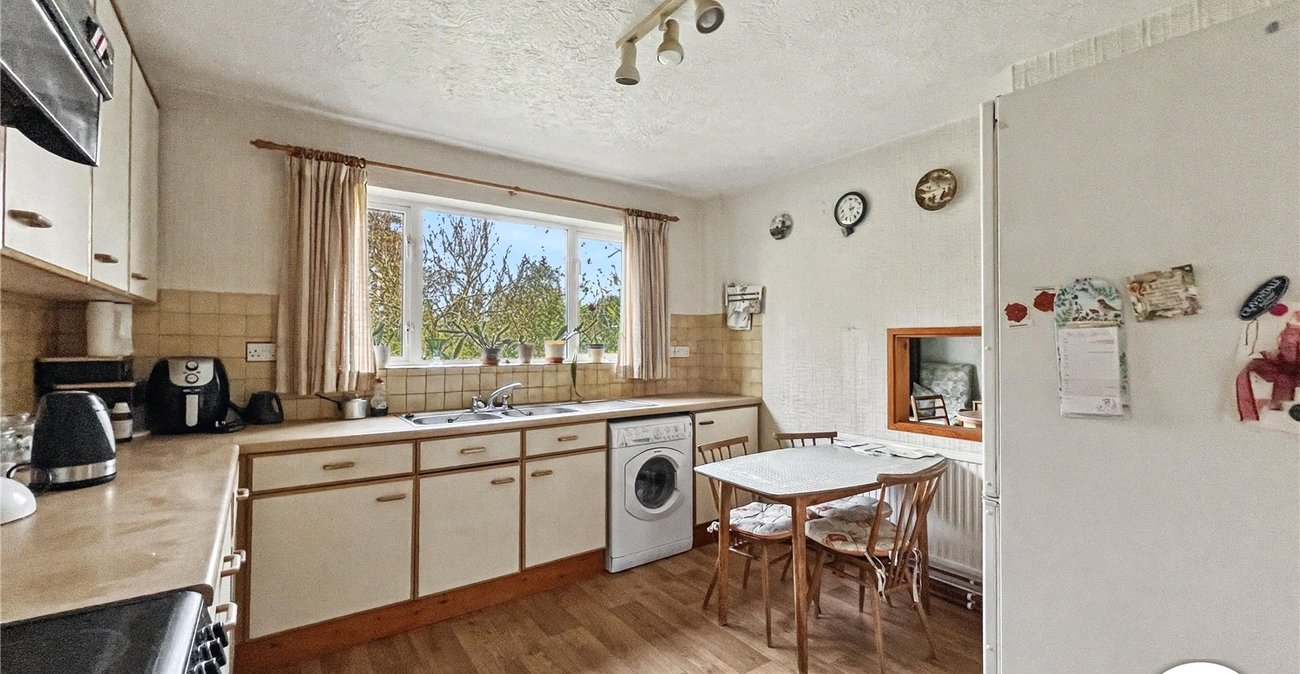 3 bedroom house for sale in Sittingbourne | Robinson Michael & Jackson