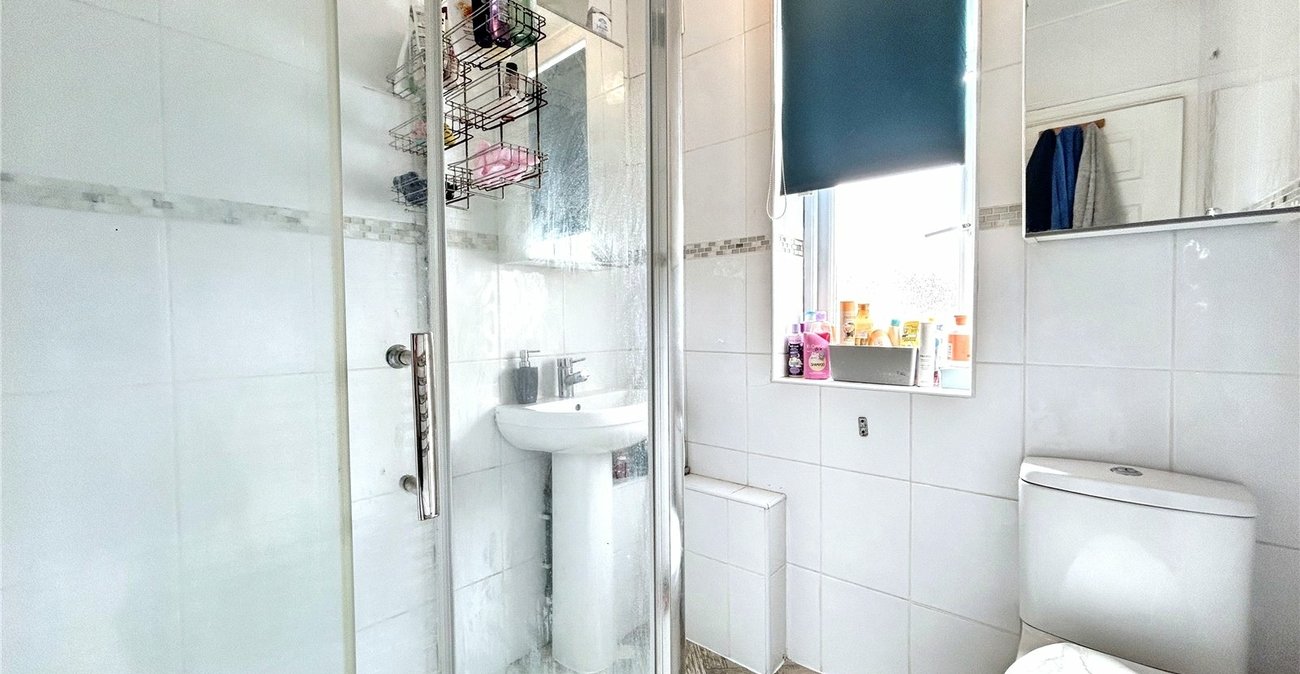 3 bedroom house for sale in Twydall | Robinson Michael & Jackson