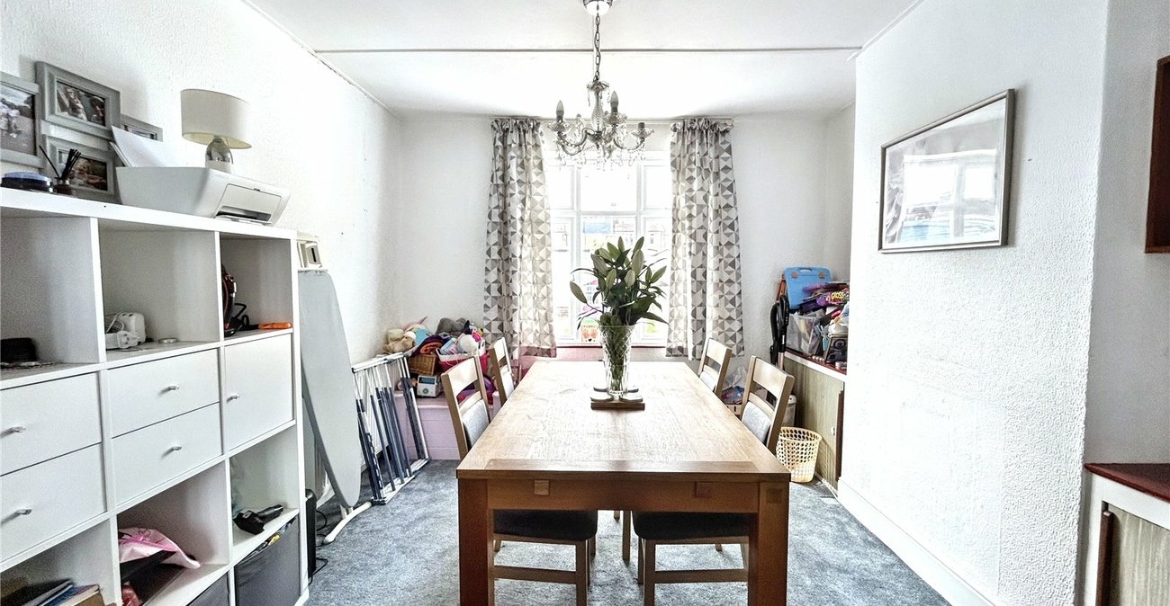 3 bedroom house for sale in Twydall | Robinson Michael & Jackson