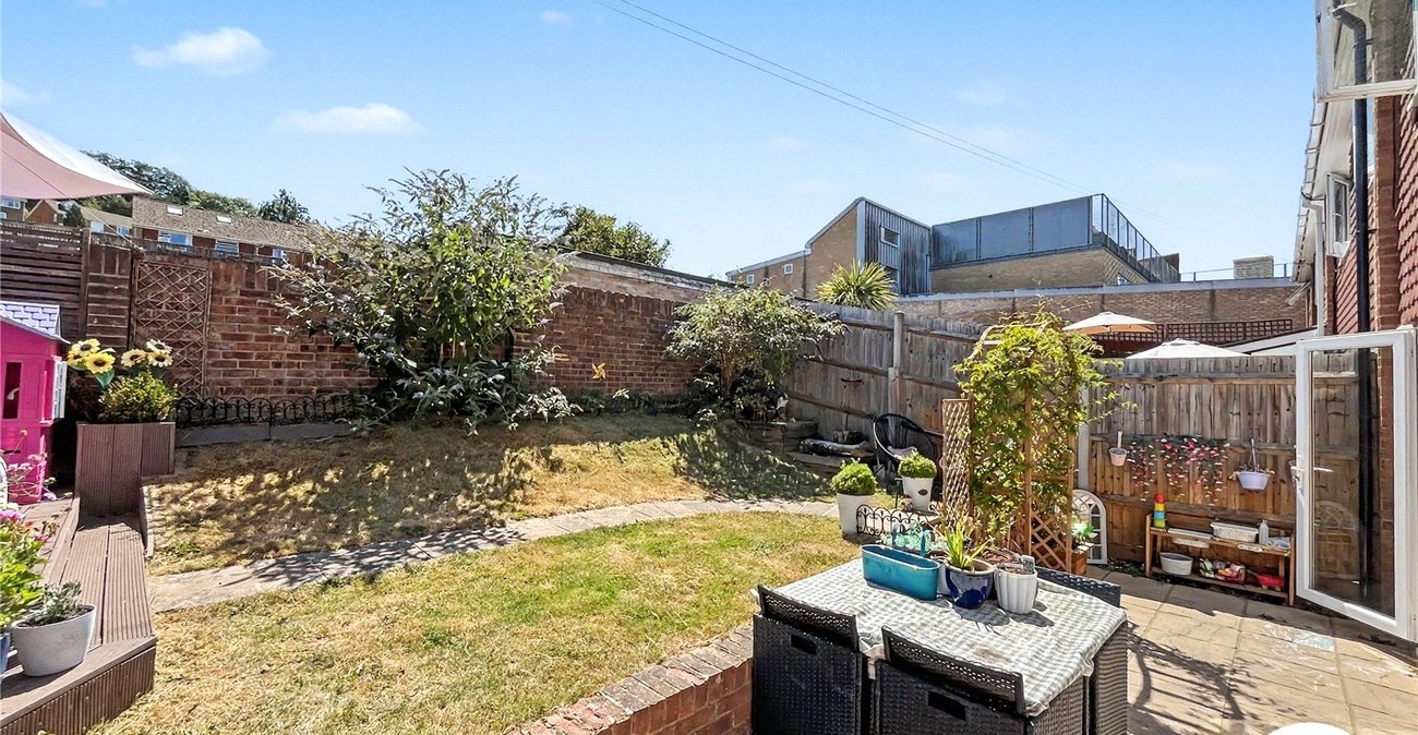 4 bedroom house for sale in Walderslade | Robinson Michael & Jackson