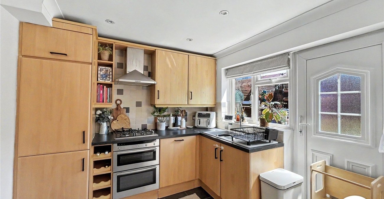 4 bedroom house for sale in Walderslade | Robinson Michael & Jackson