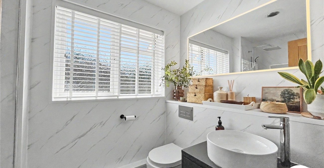 4 bedroom house for sale in Walderslade | Robinson Michael & Jackson