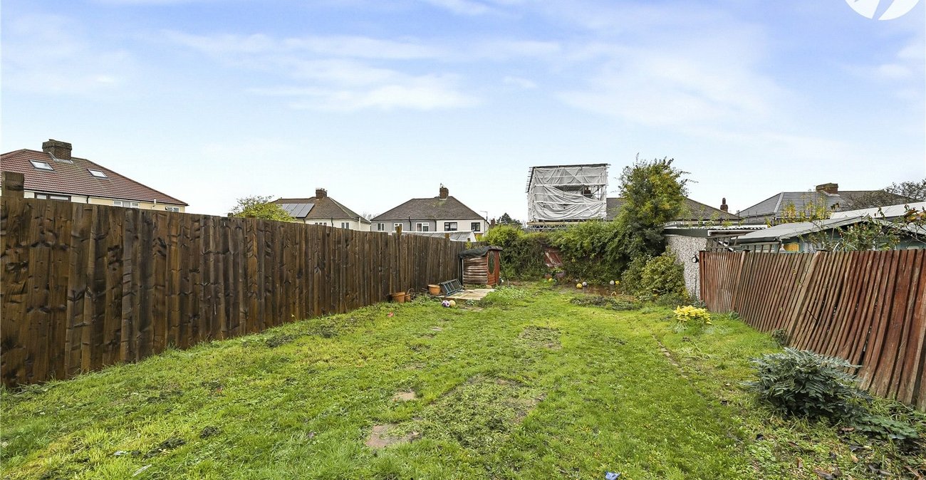 4 bedroom house to rent in Dartford | Robinson Jackson