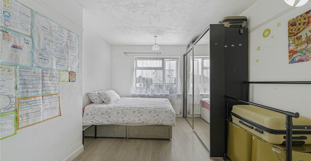 4 bedroom house to rent in Dartford | Robinson Jackson