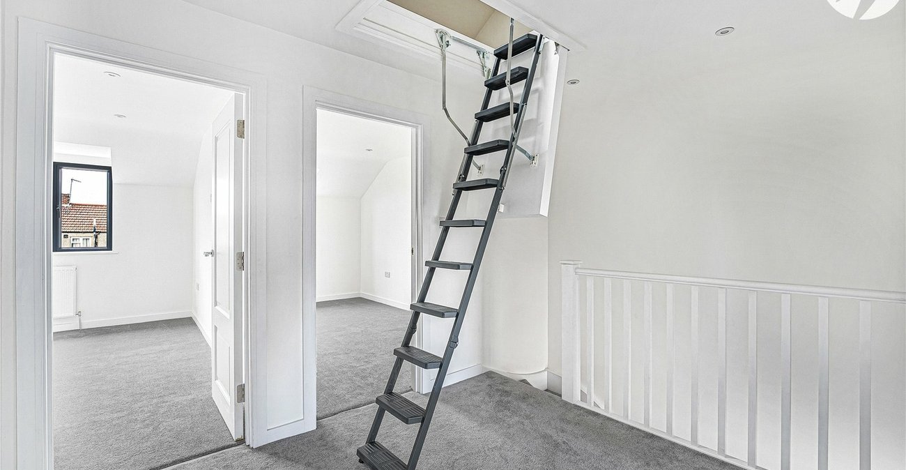 4 bedroom house for sale in Dartford | Robinson Jackson