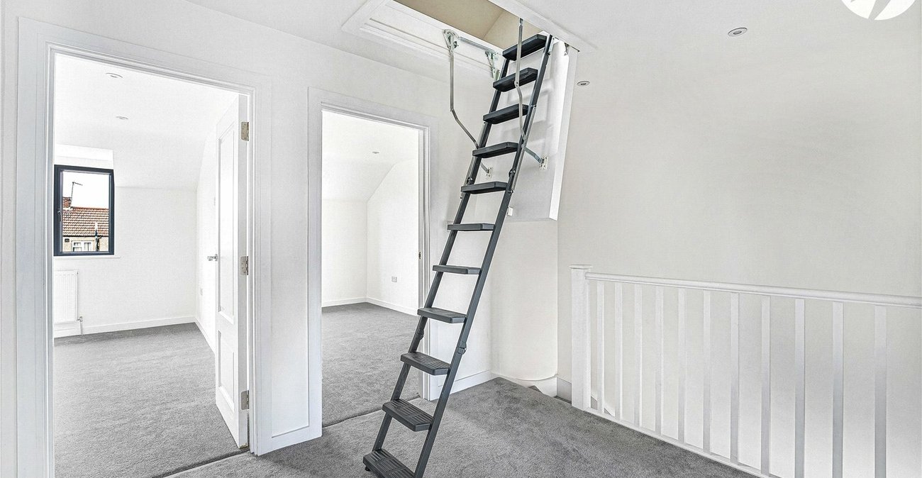 4 bedroom house for sale in Dartford | Robinson Jackson