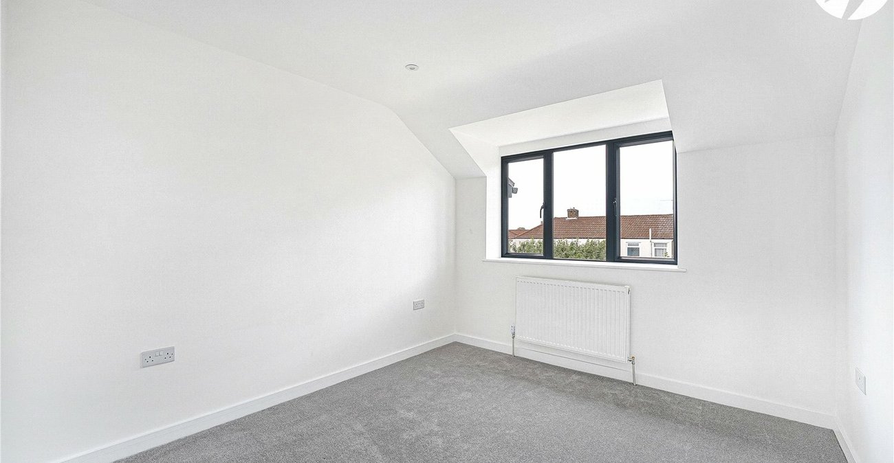 4 bedroom house for sale in Dartford | Robinson Jackson