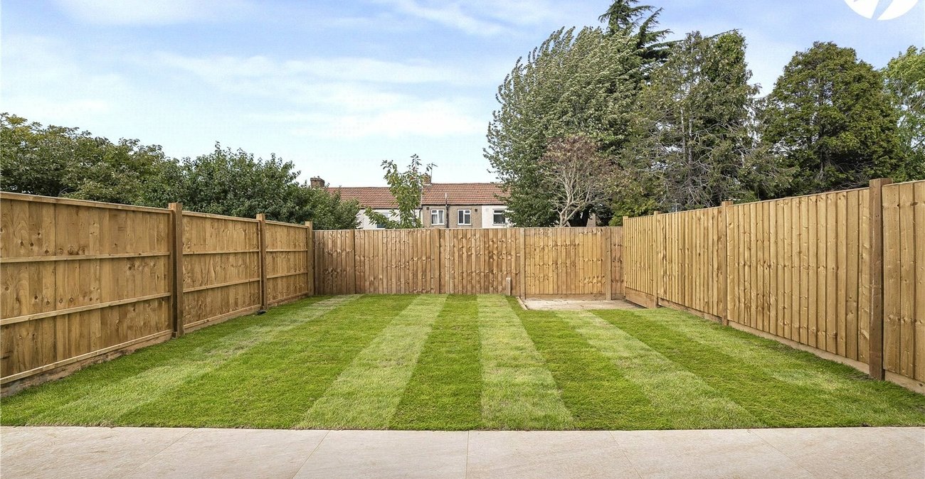 4 bedroom house for sale in Dartford | Robinson Jackson