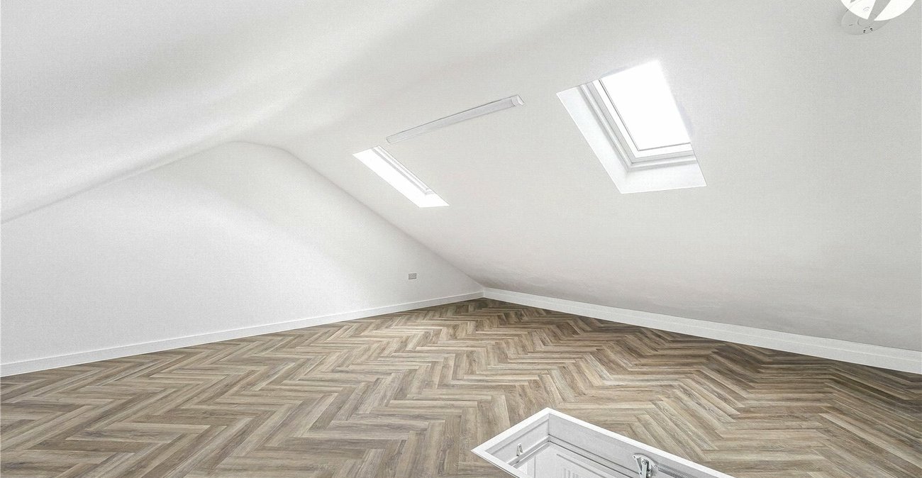 4 bedroom house for sale in Dartford | Robinson Jackson