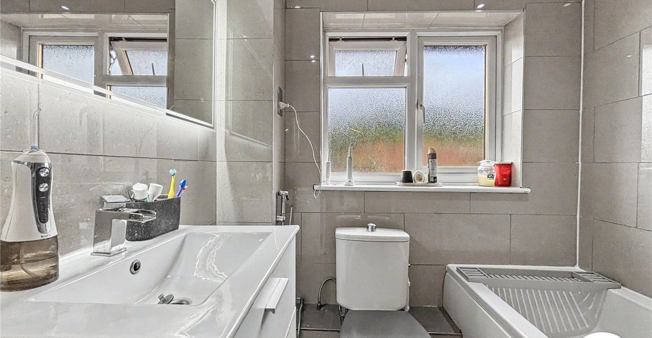 3 bedroom house for sale in Princes Park | Robinson Michael & Jackson