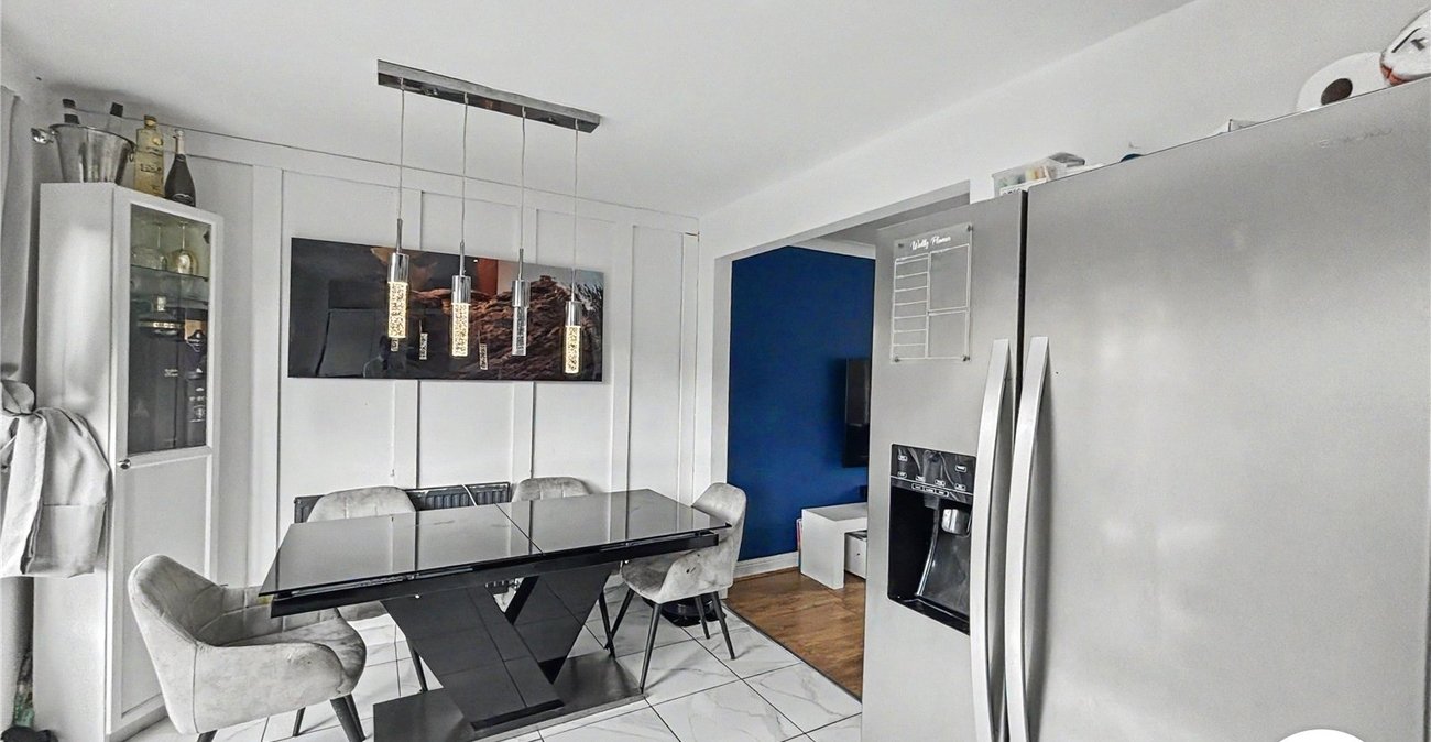 3 bedroom house for sale in Princes Park | Robinson Michael & Jackson