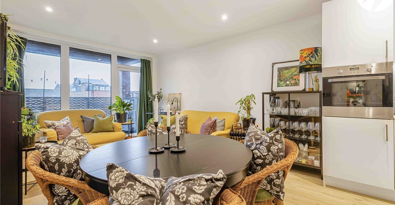 1 bedroom property for sale in Dartford | Robinson Jackson